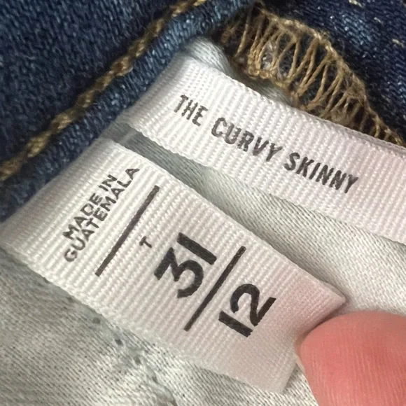 LOFT Tall Curvy Chewed Hem High Rise Skinny Jeans in Authentic Indigo - Picture 3 of 4